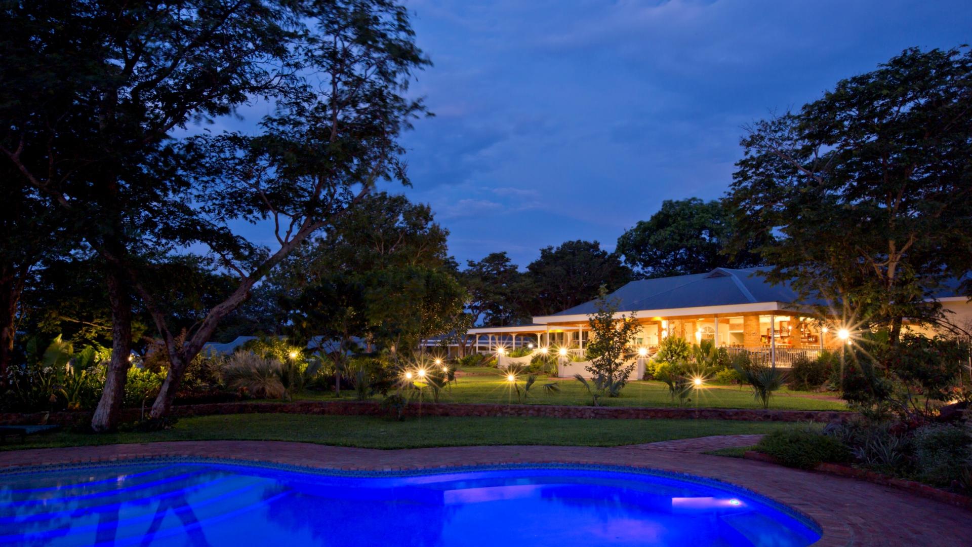 Victoria Falls (Zimbabwe) - Pioneers Victoria Falls