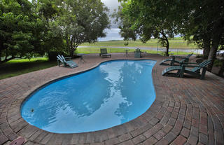 Island Safari Lodge - Pool