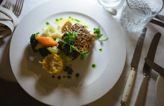 Dusk & Dawn Restaurant