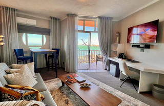 LÜDERITZ NEST HOTEL