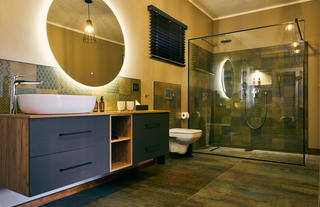Rooms-Bathroom-Hohenstein-Lodge