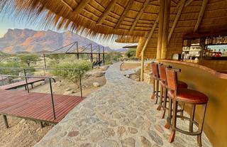 Pool-Bar-Hohenstein-Lodge