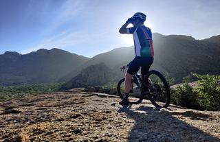 Cycling at Ai Aiba (Bring your mountain bike)