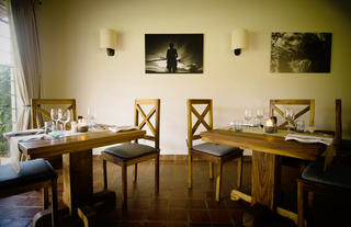 Katambuga House - dining area