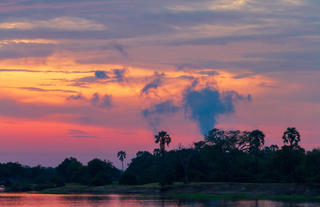 Old Drift Lodge - Sunset Over the Zambezi