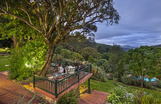 Front lawn deck