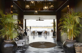 Zambezi Grande Lodge Reception