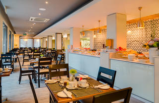 Stonebreakers Restaurant