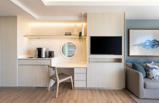 Non Sea Facing Suite Living Area