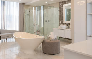 Superior Sea Facing Suite bathroom