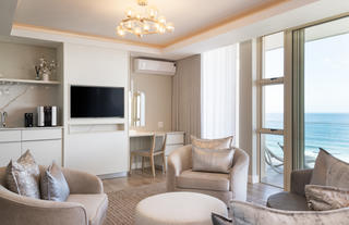 Superior Sea Facing Suite