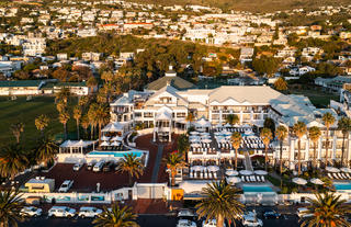 The Bay Hotel | Entrance