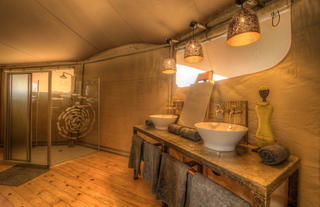 En Suite Bathrooms