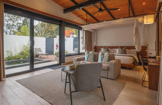 Luxury Pool Villa interior