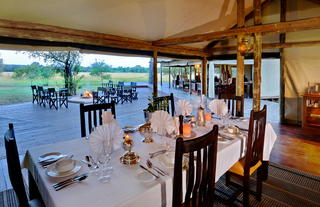 Plains Camp @ Rhino Walking Safaris - Dining