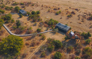 Elevated view of Deluxe Combination Sleep Out & Starbed Suiten