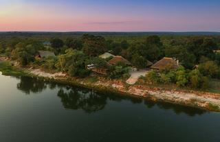 Mpala Jena - located on the banks of the Zambezi River