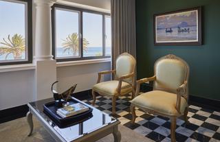 Junior Sea-facing Suites