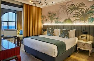 Premium Luxury Suites