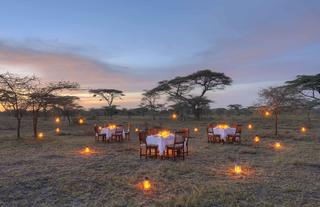 Outdoor dining at Ndutu Safari Lodge 
