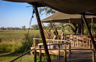 Sanctuary Stanley's Camp outdoor bar area