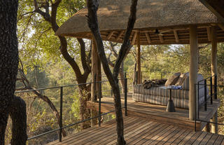 Malewane Lodge Royal Suite Thatched Sala