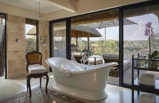 Malewane Lodge Luxury Suite Bathroom