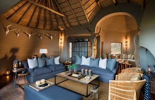 Dithaba Lodge - Lounge area