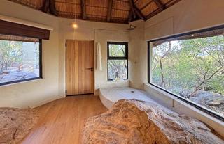 Suite Bathroom