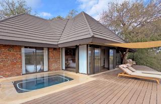 Suite Deck