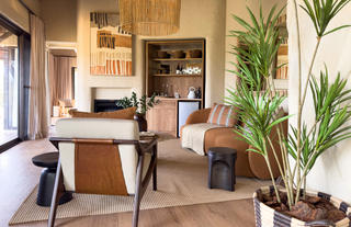 Suite Lounge