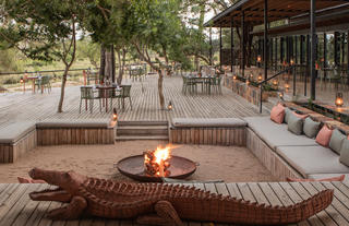 Lion Sands River Lodge -  Fire Deck