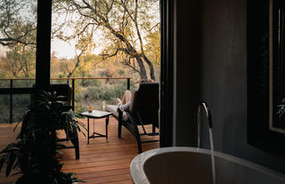 Suite Bathroom 