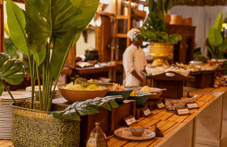 Breezes Dining