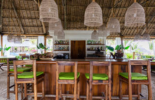 Pool Bar