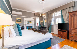 Grand Room Harbour View