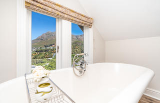 Luxury Room Mountain View