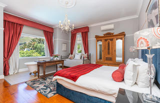 Grand Room Devils Peak