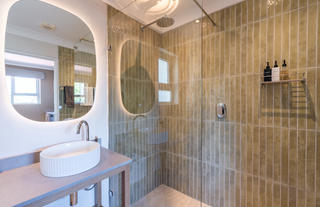 Luxury Room Garden Cottage