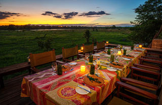 Zungulila dining area