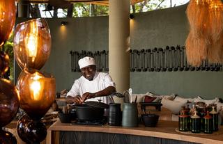 Tanzania-Grumeti-Serengeti-River-Lodge-Guest-area-interactive-kitchen-andBeyonder-chef