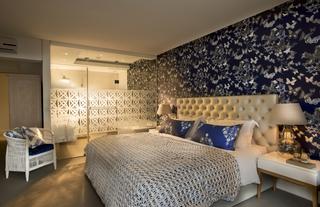 One of 4 bedrooms en-suite at AtholPlace Villa