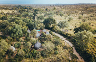 Hoyo Hoyo Safari Lodge - Arial View 4