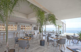 Raw Sushi Bar