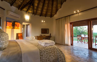 Signature Room 