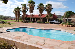 Pool and Main Building at Duwisib Guestfarm