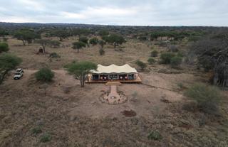 Lounge tent