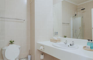 Classic room bathroom