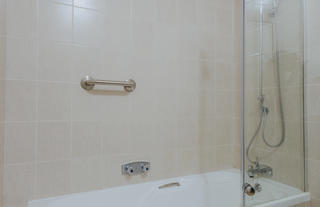 Classic room bathroom