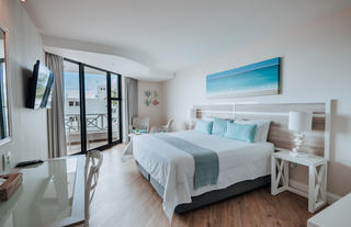 Deluxe room with balcony